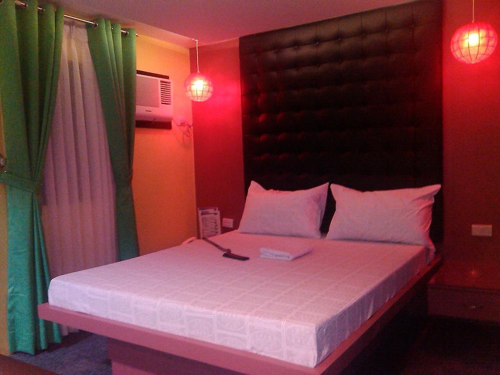 Icon Hotel Manila Quarto foto
